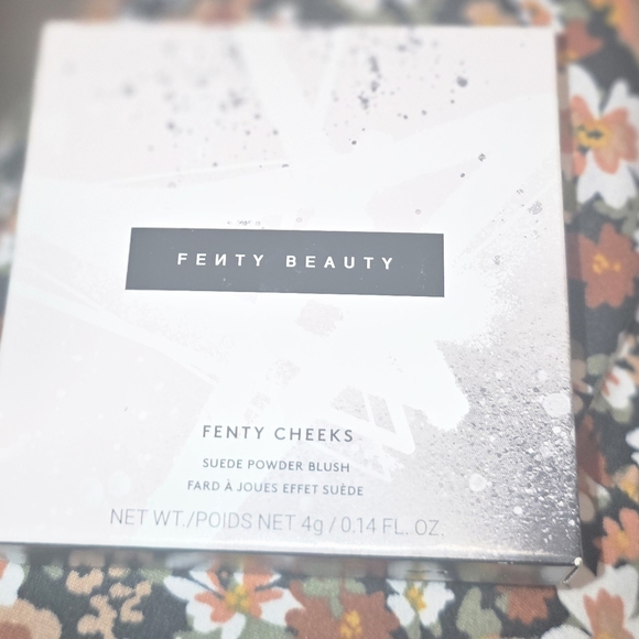 Fenty Beauty Suede Powder Blush - Picture 2 of 3